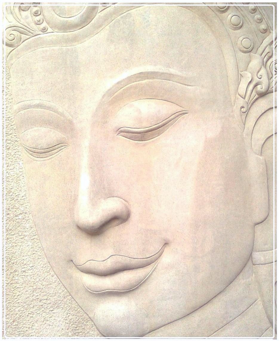 Buddha Sandsteinbild